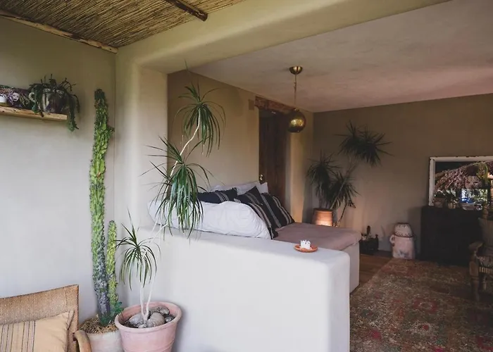 Vu Sur Le Et Les Neiges Eternelle Тун