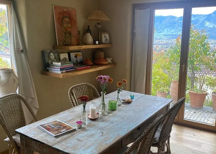 Vu Sur Le Et Les Neiges Eternelle Тун